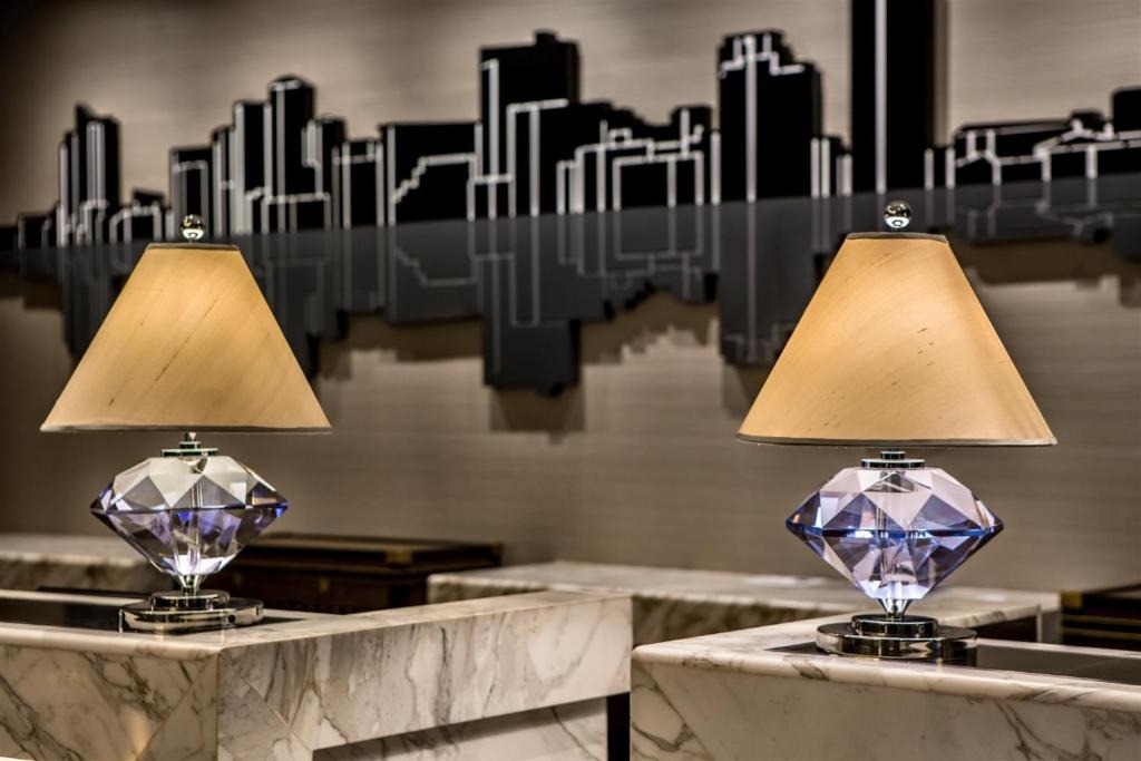 هتل مانیل دیاموند